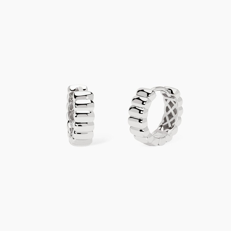Orecchini a cerchio in argento rodiato - 563968