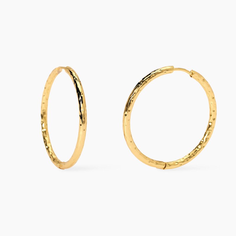 Orecchini martellati dorati a cerchio - 861076