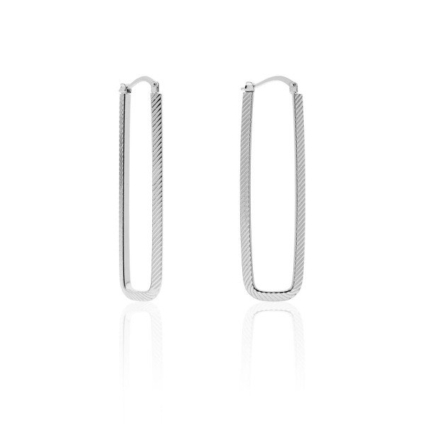 Orecchini donna a maglia allungata in finitura diamantata. C hiusura a baionetta, lunghezza 5,00 cm. Design minimal chic per un accessorio che con discrezione può stravolgere un loo - 2385