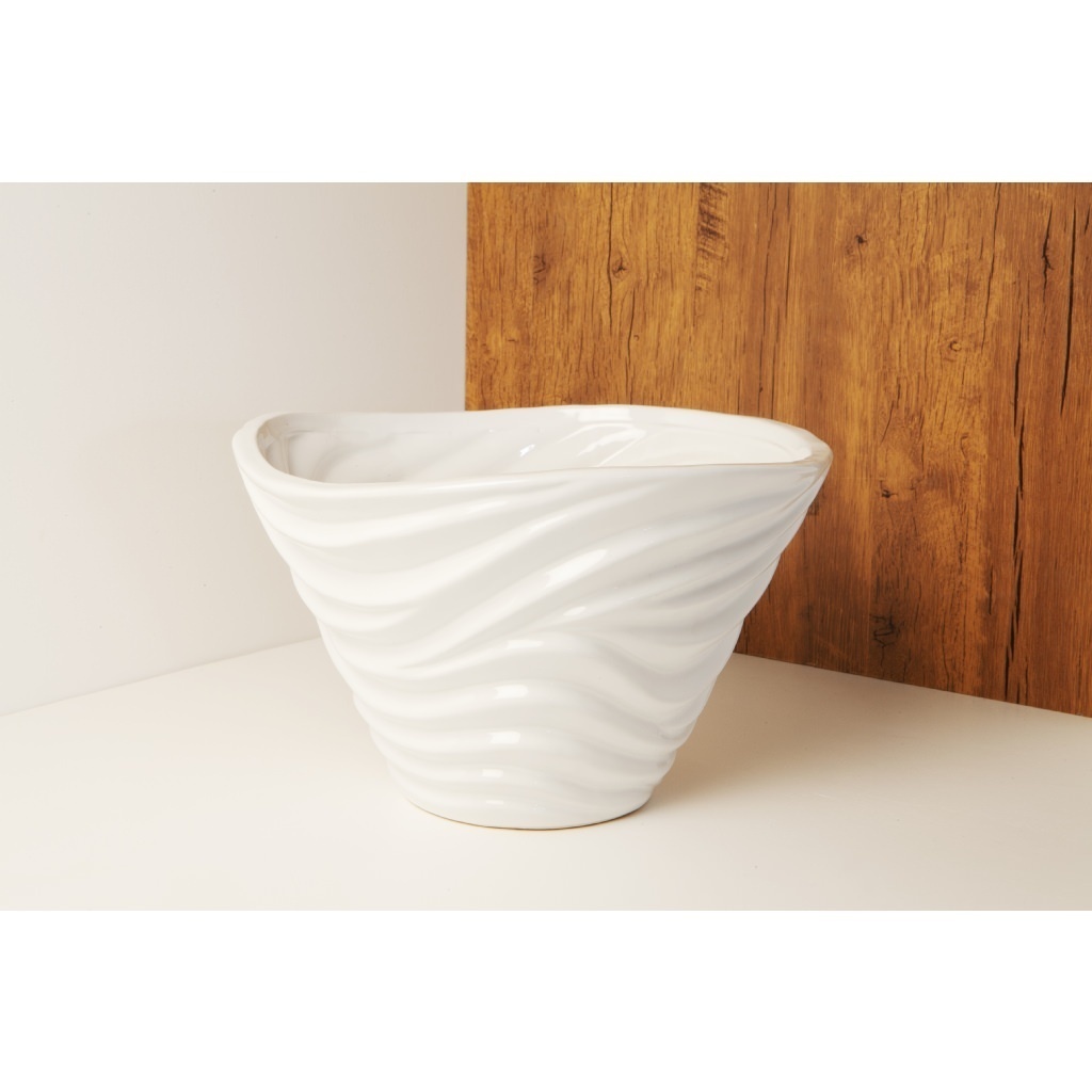 Vaso basso con onde dal colore bianco - 23056 Vaso basso con onde dal colore bianco - 23056