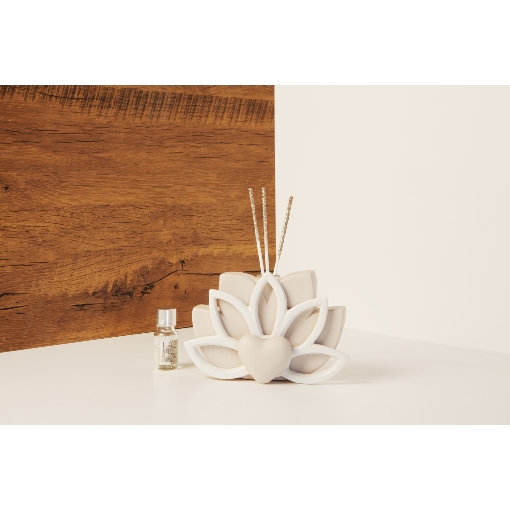 Diffusore loto grande con cuore tortora - 23156/fiocco Diffusore loto grande con cuore tortora - 23156/fiocco