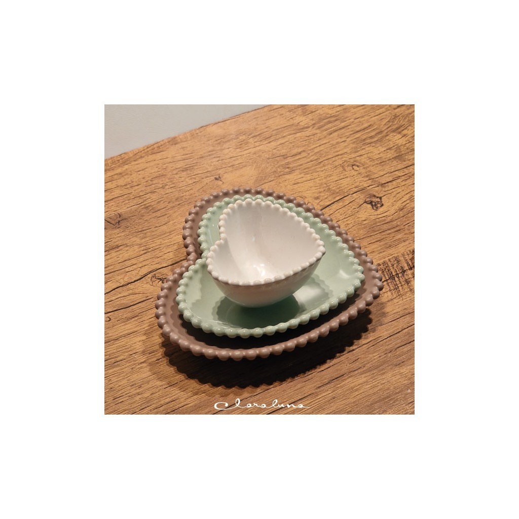 Set 3 piattini cuore piccolo bianco, medio verde e grande tortora. - tris14