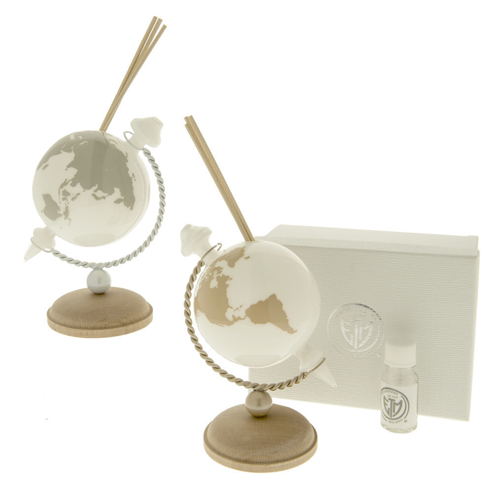 Planet diffus. C/stand h15 2 soggetti assortiti con scatola - 07a042 - 07a042