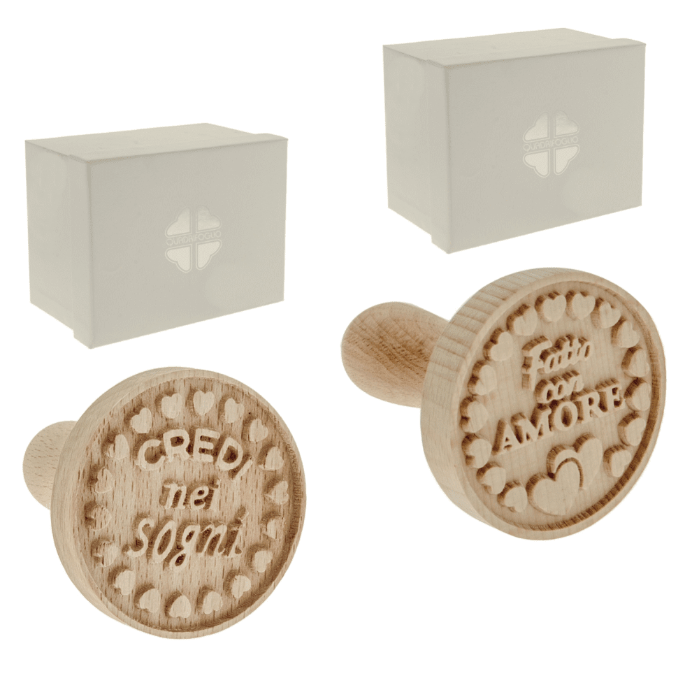 Qfcamus stampino 2 soggetti assortiti diametro 6 h. 7 con scatola - qfc763 - qfc763