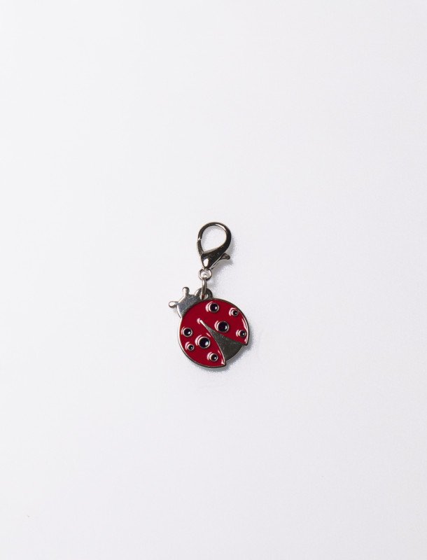 Ciondolo coccinella rosso - chsp355