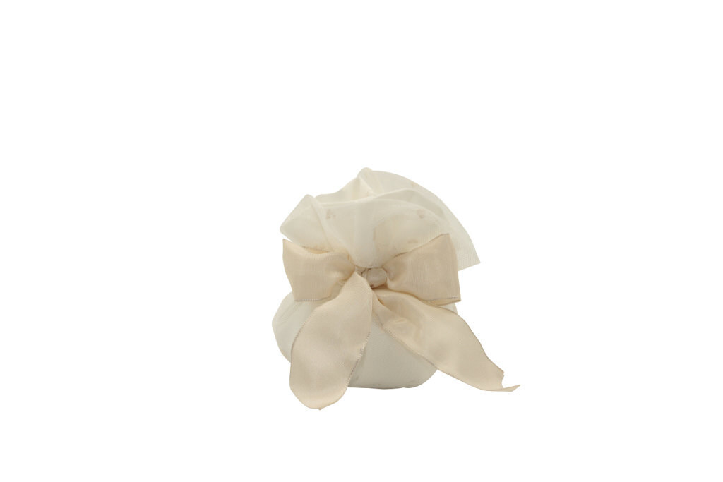 Puff tondo piccolo taffetà e tulle cuoric + nastro 8x8 - 091725