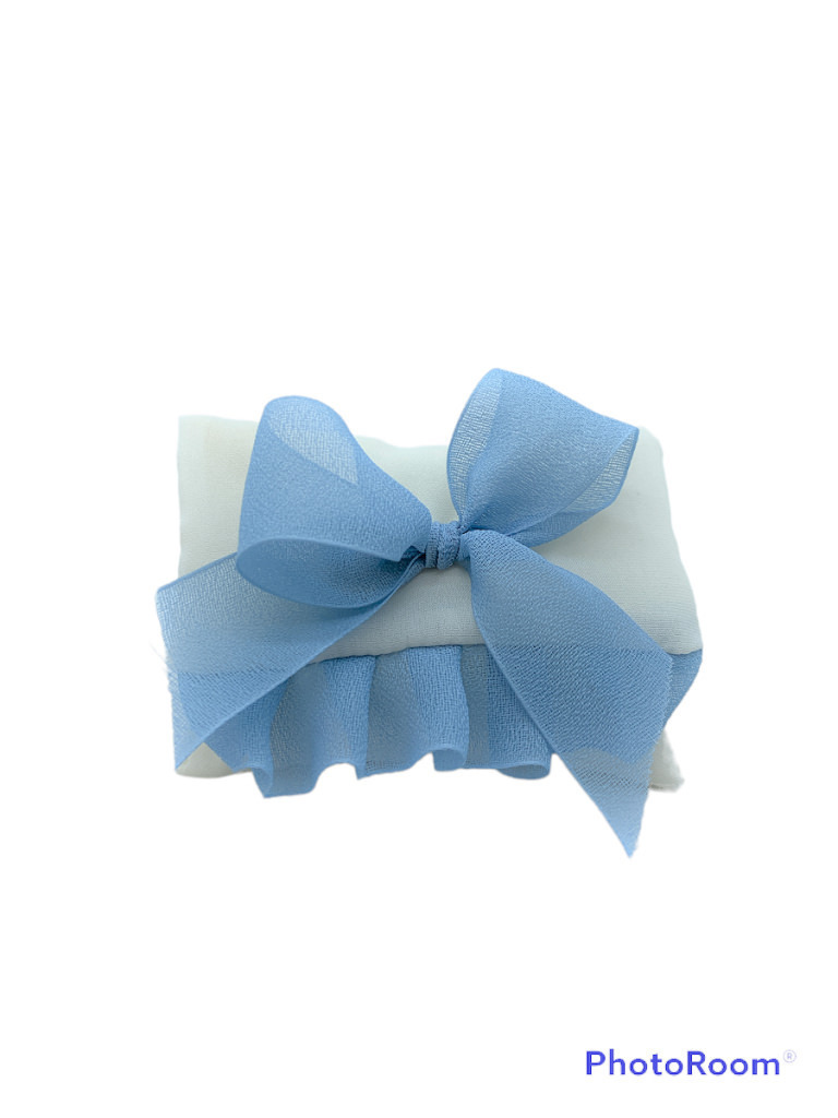 Bustina rouche e fiocco celeste 10x7 - 091937+3