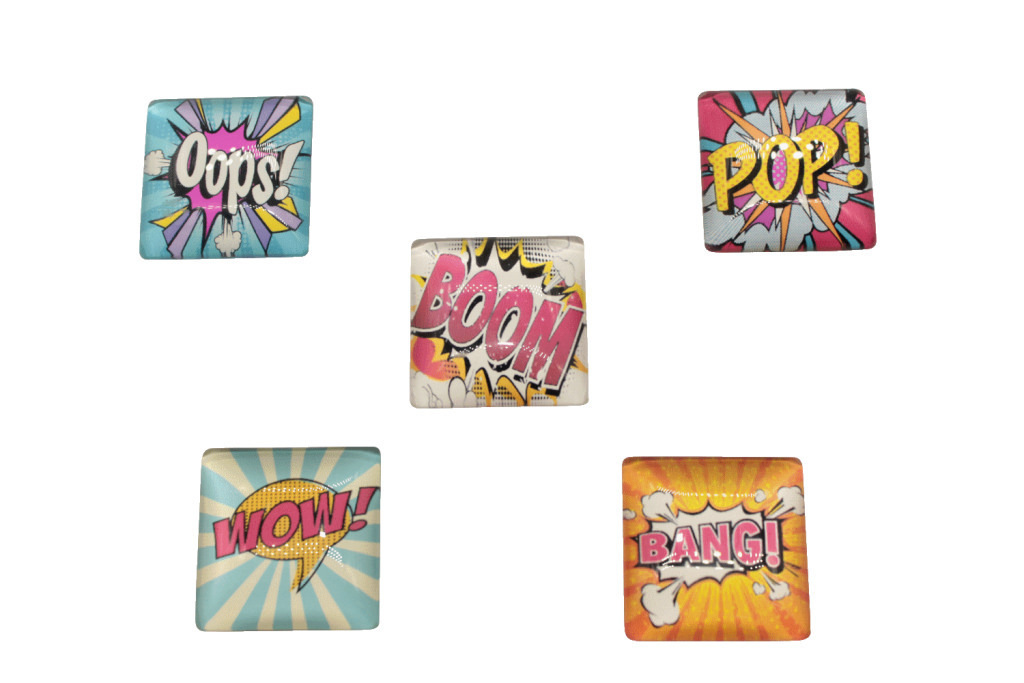 Magnete pop art quad 5 pz ass. 3,2x3,2x1,2 - a4001 Magnete pop art quad 5 pz ass. 3,2x3,2x1,2 - a4001