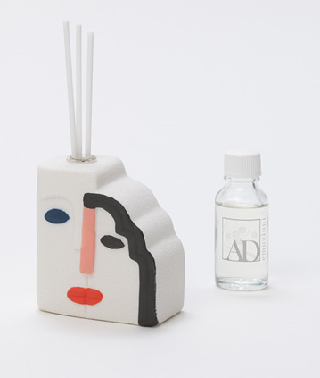 Diffusore piccolo capelli neri + sc78 7.5x5x8 - b4101