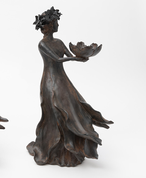 Donna resina fiore 36x23x56 - b4303