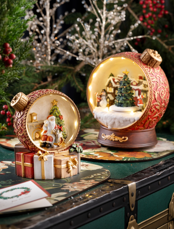 Sfera Di Natale Con Luce  diametro 14 H.17 Cm. - d18625