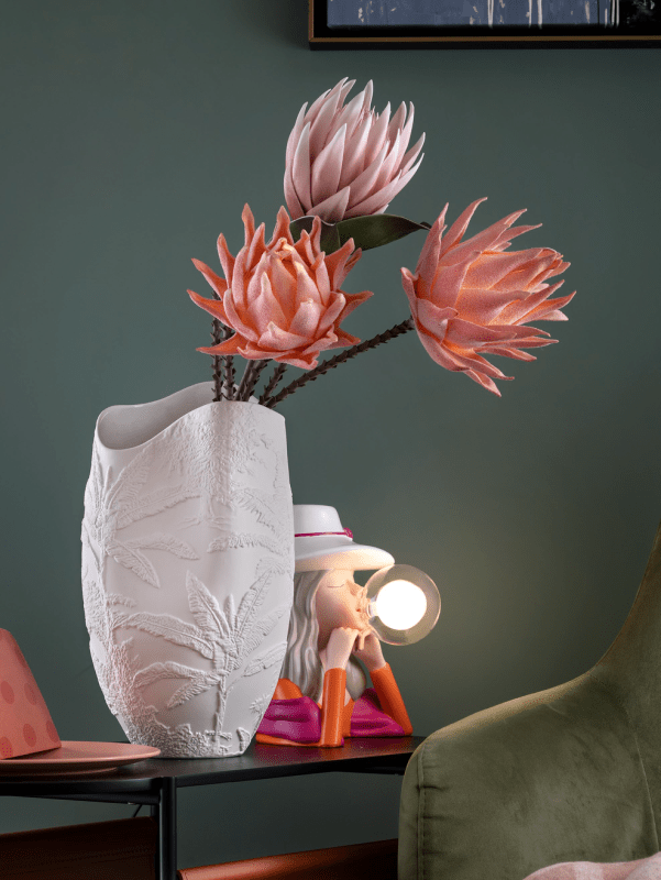 Vaso relief bianco - d18765