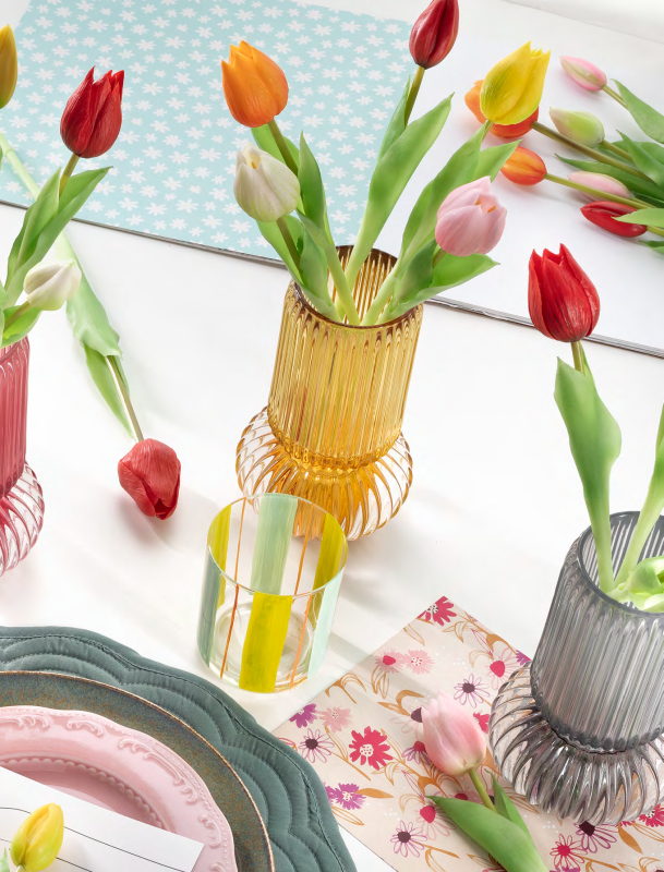 BOUQUET 5 TULIPANI CM.28 BIANCHI - d19002
