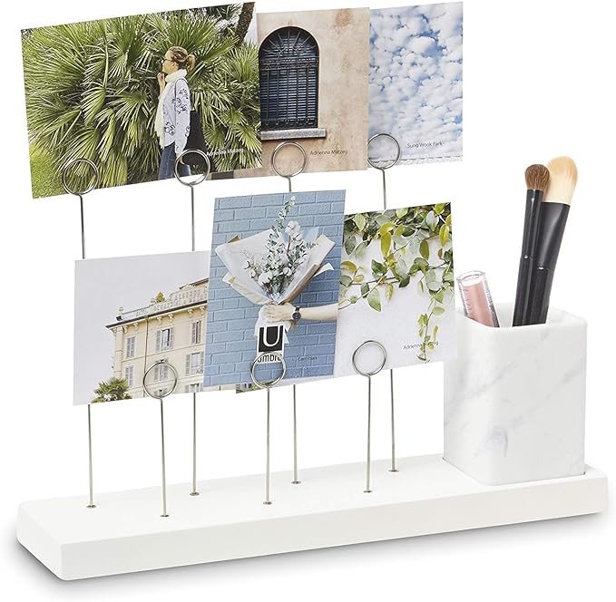 Umbra Gala, Fioriera o portapenne multi incorporato per scrivania, senza cornice con 7 clip per foto, bianco - 1004414-660 Umbra Gala, Fioriera o portapenne multi incorporato per scrivania, senza cornice con 7 clip per foto, bianco - 1004414-660