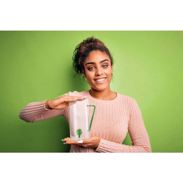 Caraffa in vetro borosilicato. Capacità 1.2 L. Decoro quadrifoglio. - wd564qua