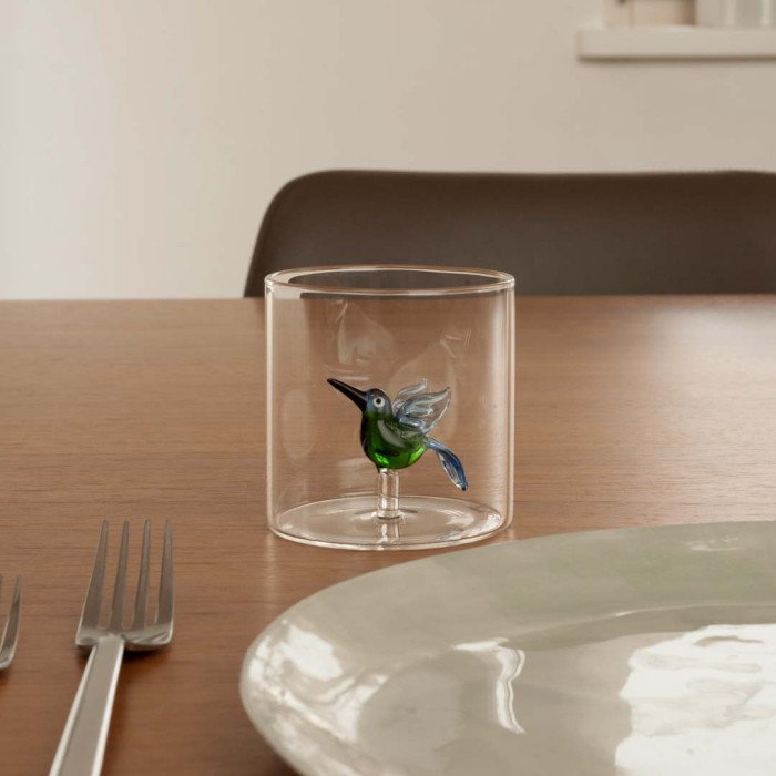 Bicchiere in vetro borosilicato con soggetto in vetro colorato all'interno figura Colibrì - wd566col