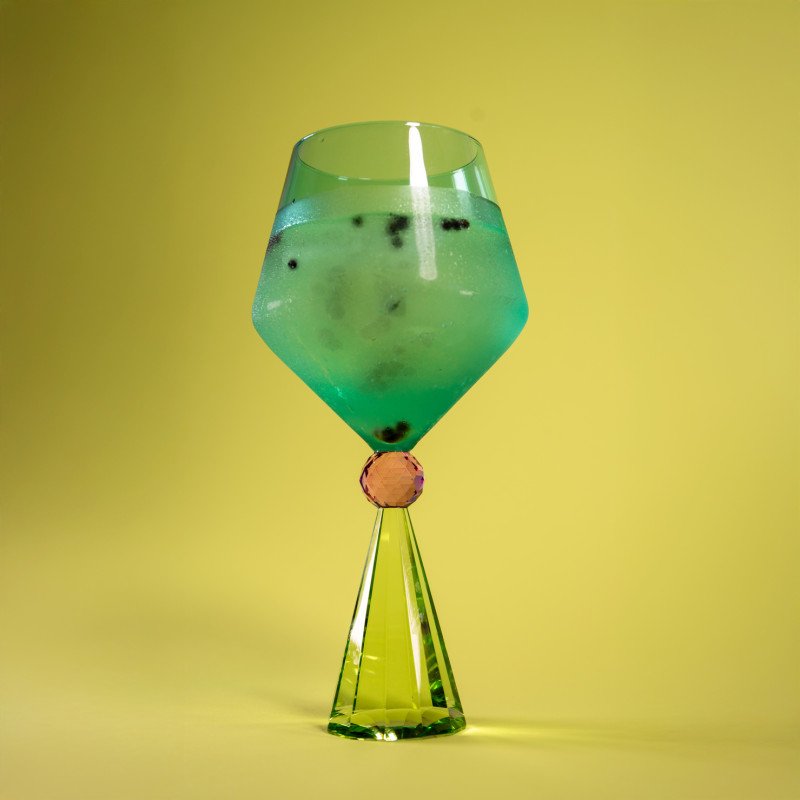 Calice per gin tonic in vetro con base effetto diamante. Colore verde e azzurro. - wd902v