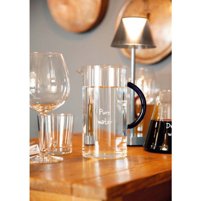 Caraffa in vetro borosilicato. Capacità 1,3 L. manico blu - wdf606